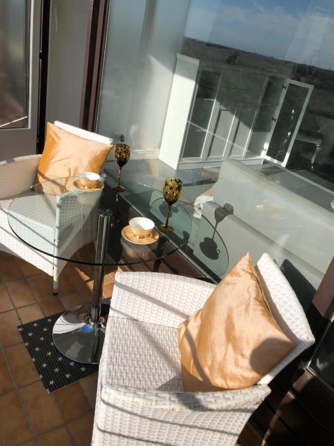 Tiffanys Ferienapartments In Der Privatresidenz Des Plaza Premium Hotel ทิมเมนดอร์เฟอร์ ชตรันด์ ภายนอก รูปภาพ